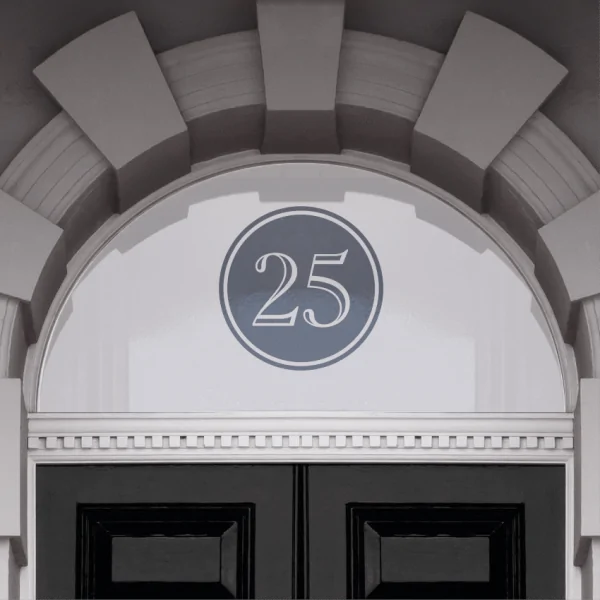Altopascio fanlight house number
