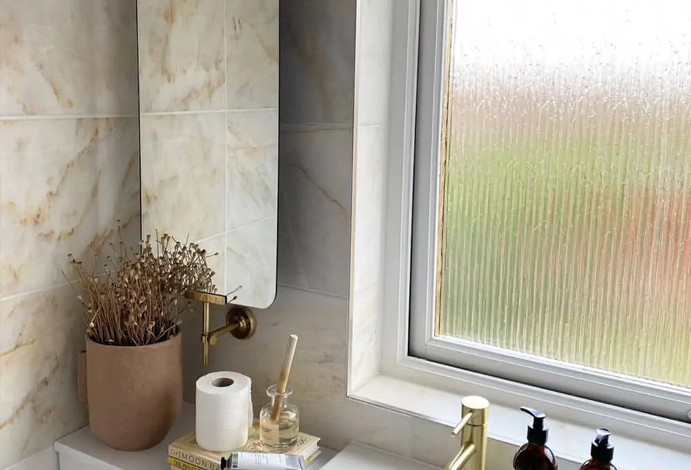 Sample Of 1/4" Reeded Glass Window Film