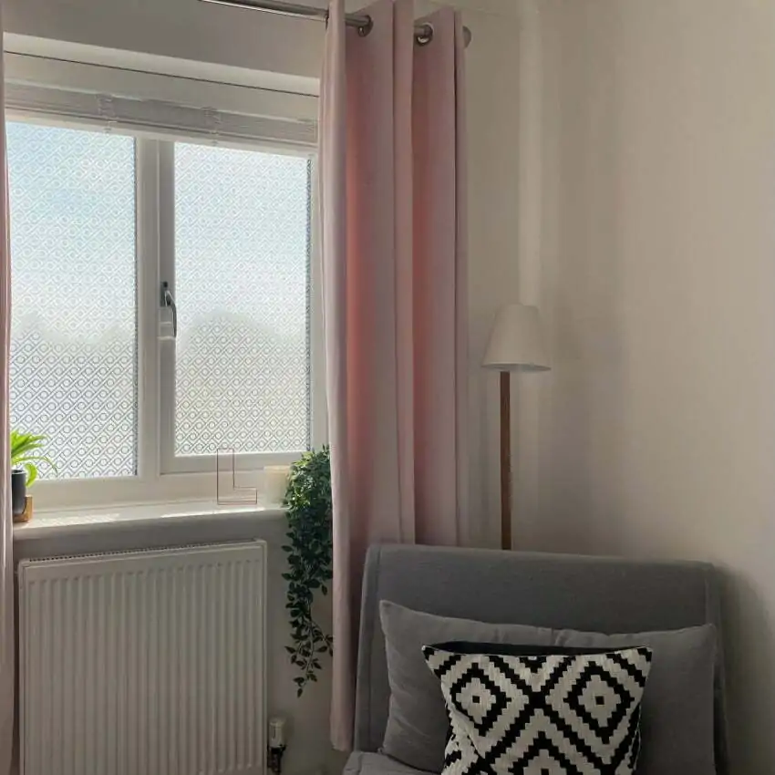 Walnut Patterned Window Film